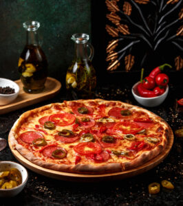 Pizza ou Hamburguer: Qual a Melhor Opção Para Pedir em Casa